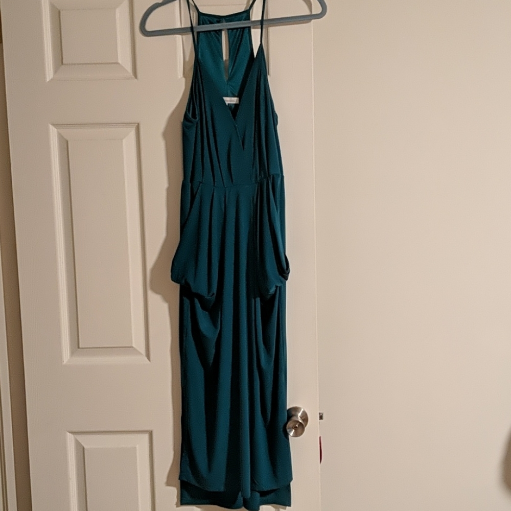 Gorgeous BCBGeneration green midi dress